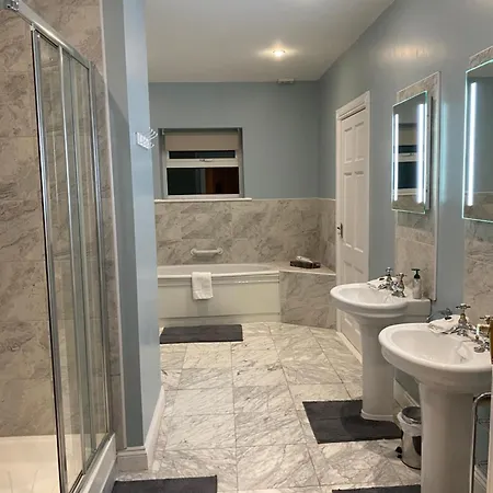 Εξοχικό σπίτι Rossmanagher House *