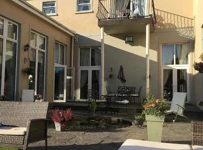 Rossmanagher House Lantställe *